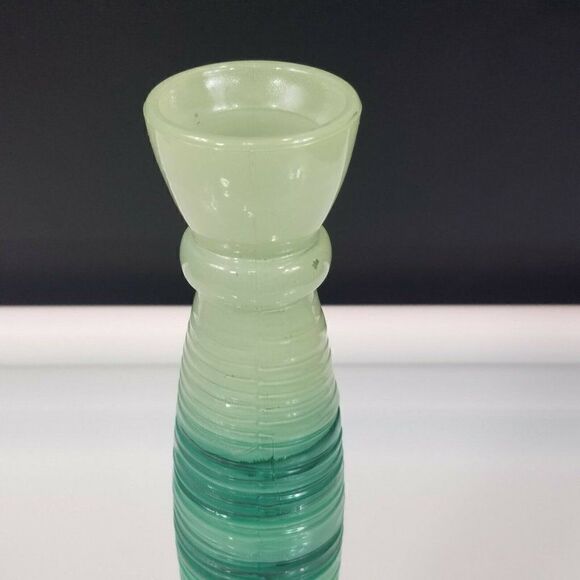 Vintage Swirl Glass Bud Vase Shades Of Green Made in Spain Hallmarked YE - Picture 2 of 10